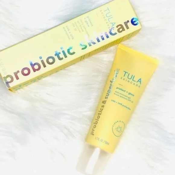 TULA Protect + Glow Daily Sunscreen Broad Spectrum SPF 30 blue light EXP 08/23 - Picture 15 of 15